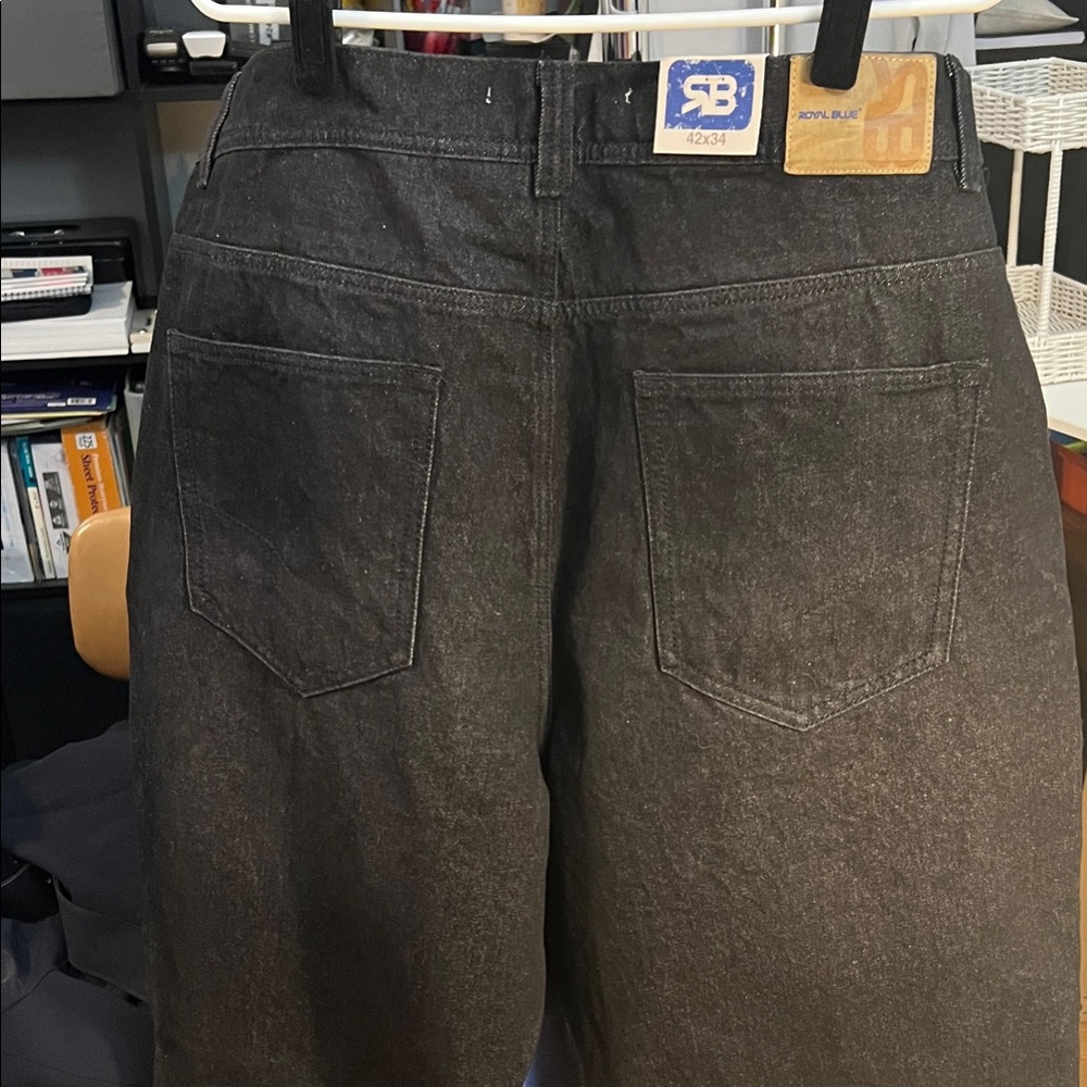 Royal Blue Men's Black Relaxed Jeans